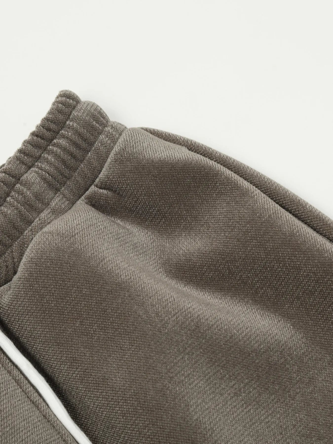 085733b90e0e4d2ab9b2a82bd2e7a59e-Max-Origin