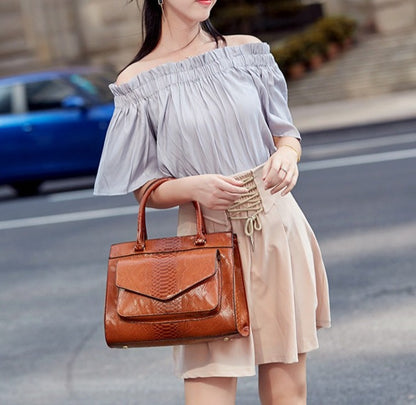 PU Serpentine Pattern Large Messenger Handbag