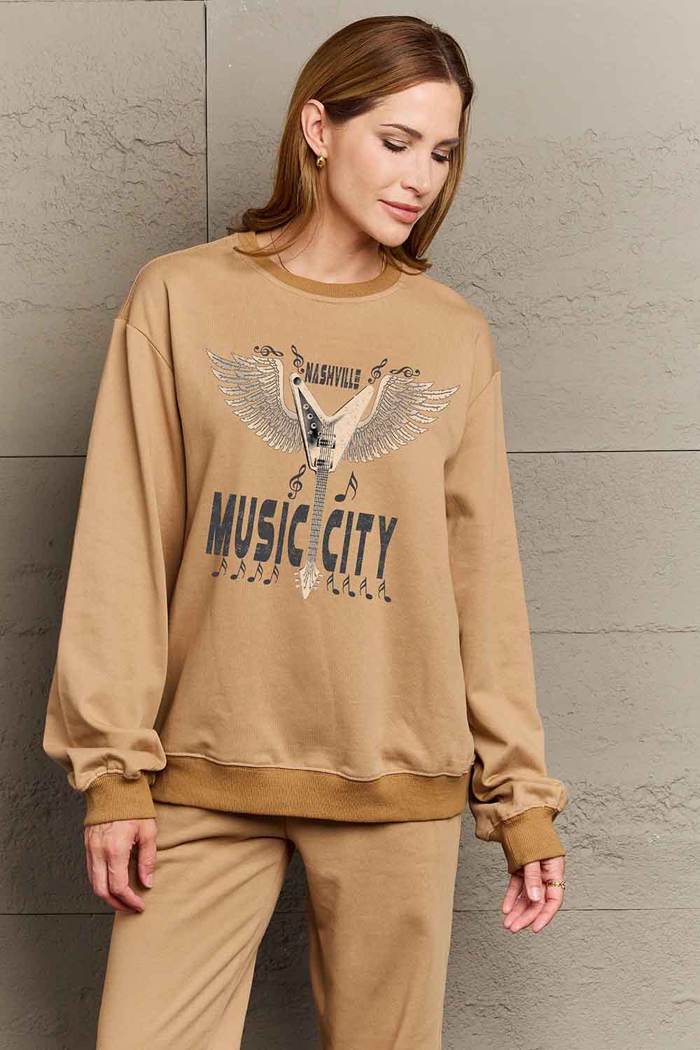 Round Neck Dropped Shoulder MUSIC CITY Graphic Sweatshirt