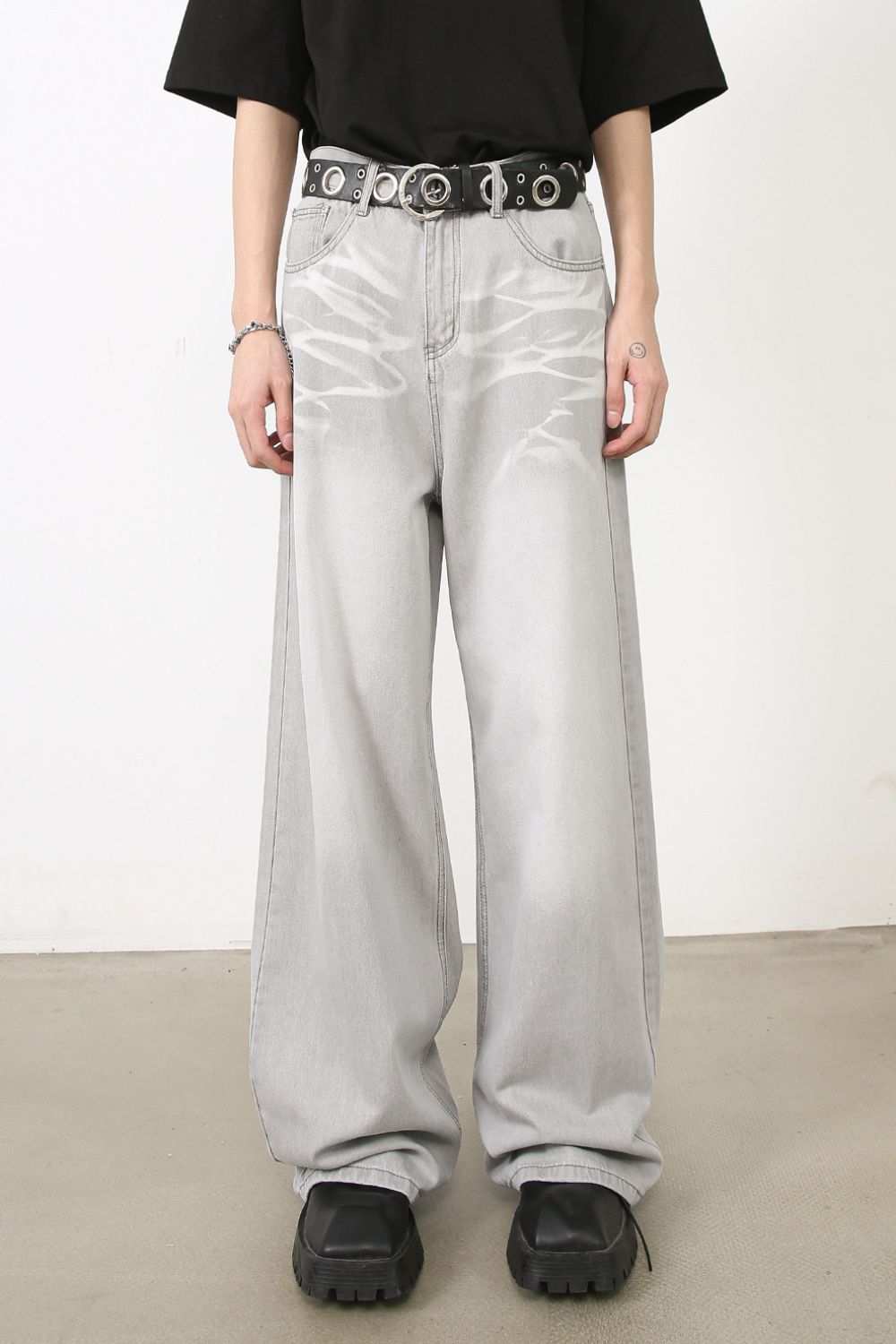 17201bd6-eebd-4e33-a773-842566b9a77e-Max