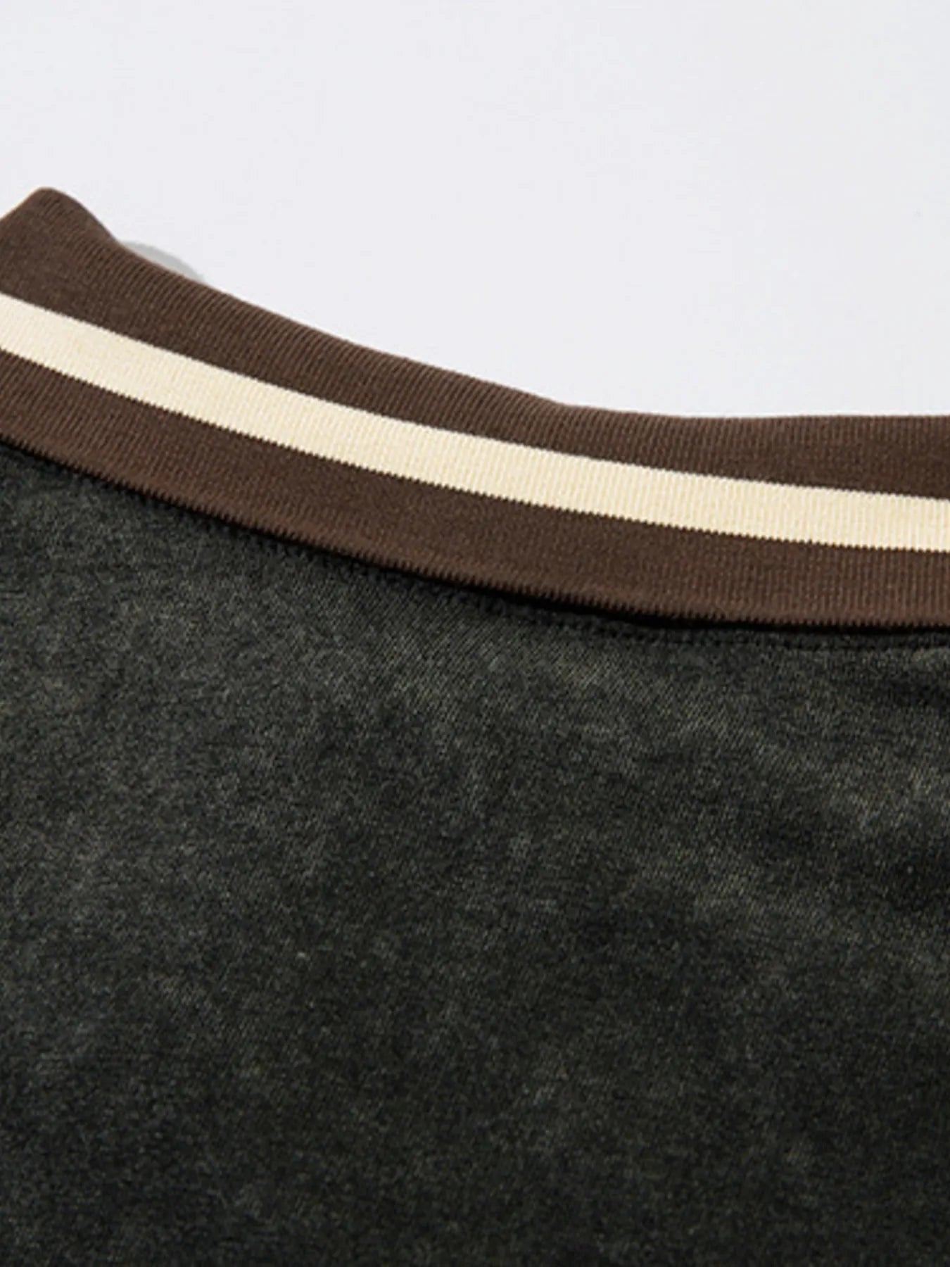 242111368aff47f19d614ff948477a50-Max-Origin