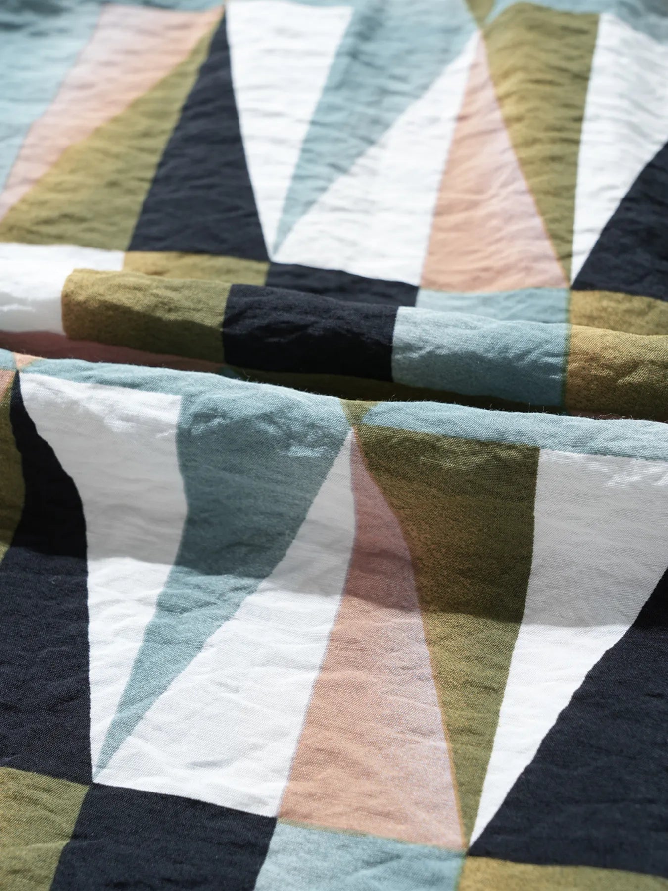 2babdaaa18de4594bb787cf4036ae297-Max-Origin