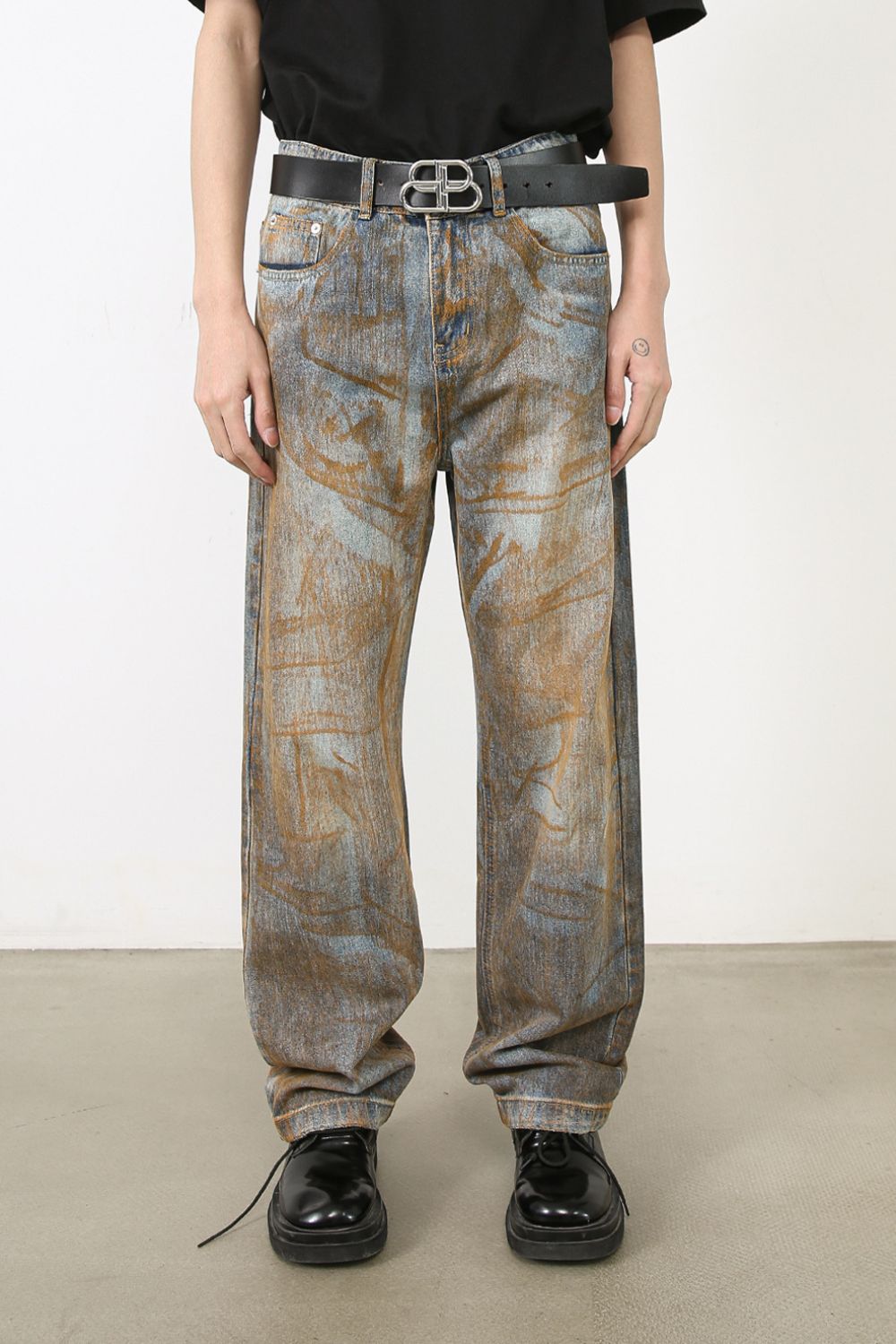 2f61a94e-4420-4fa3-bb52-f5d53d913d0c-Max