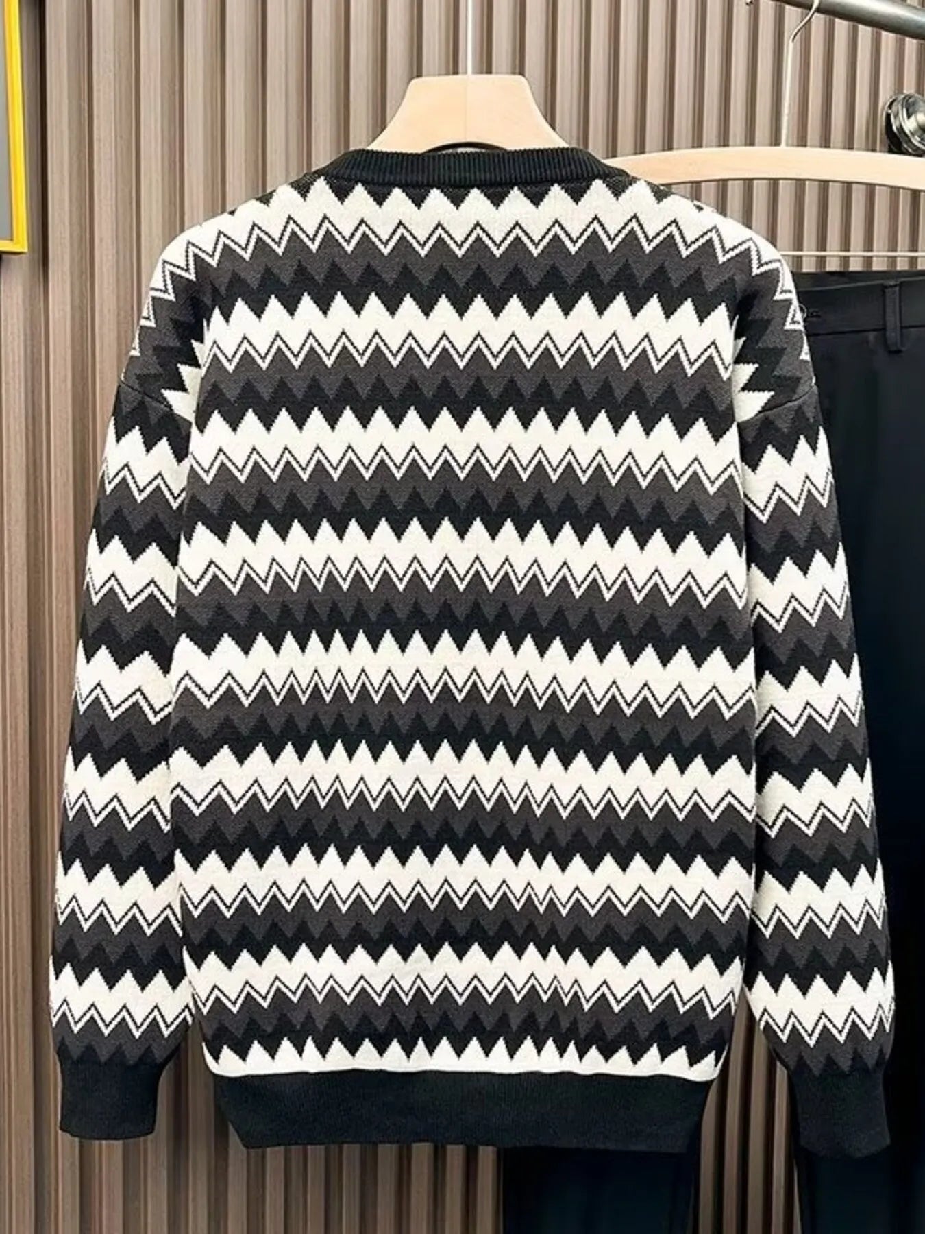 3a135cbf70374e3d9dc96d5b23bcd1d9-Max-Origin