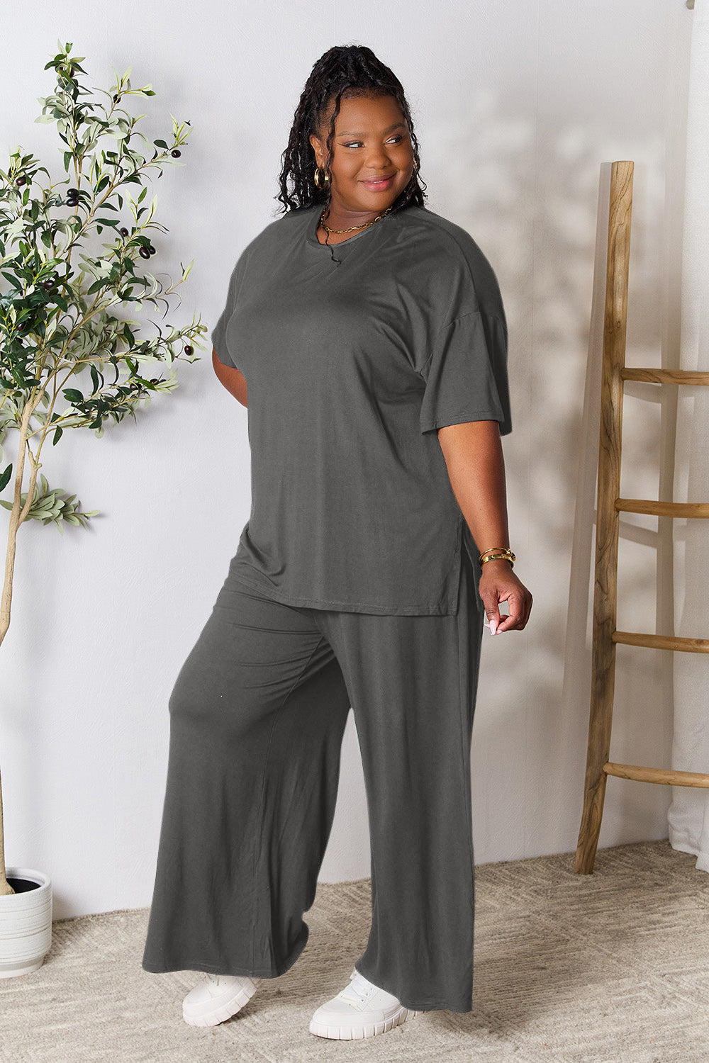 Round Neck Slit Top and Pants Set