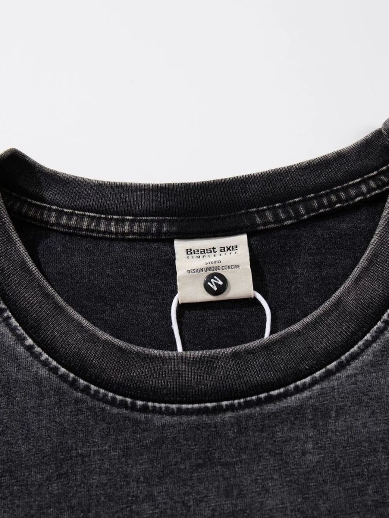 70dae7b0699b4d4f8e083bfc539218c6-Max-Origin