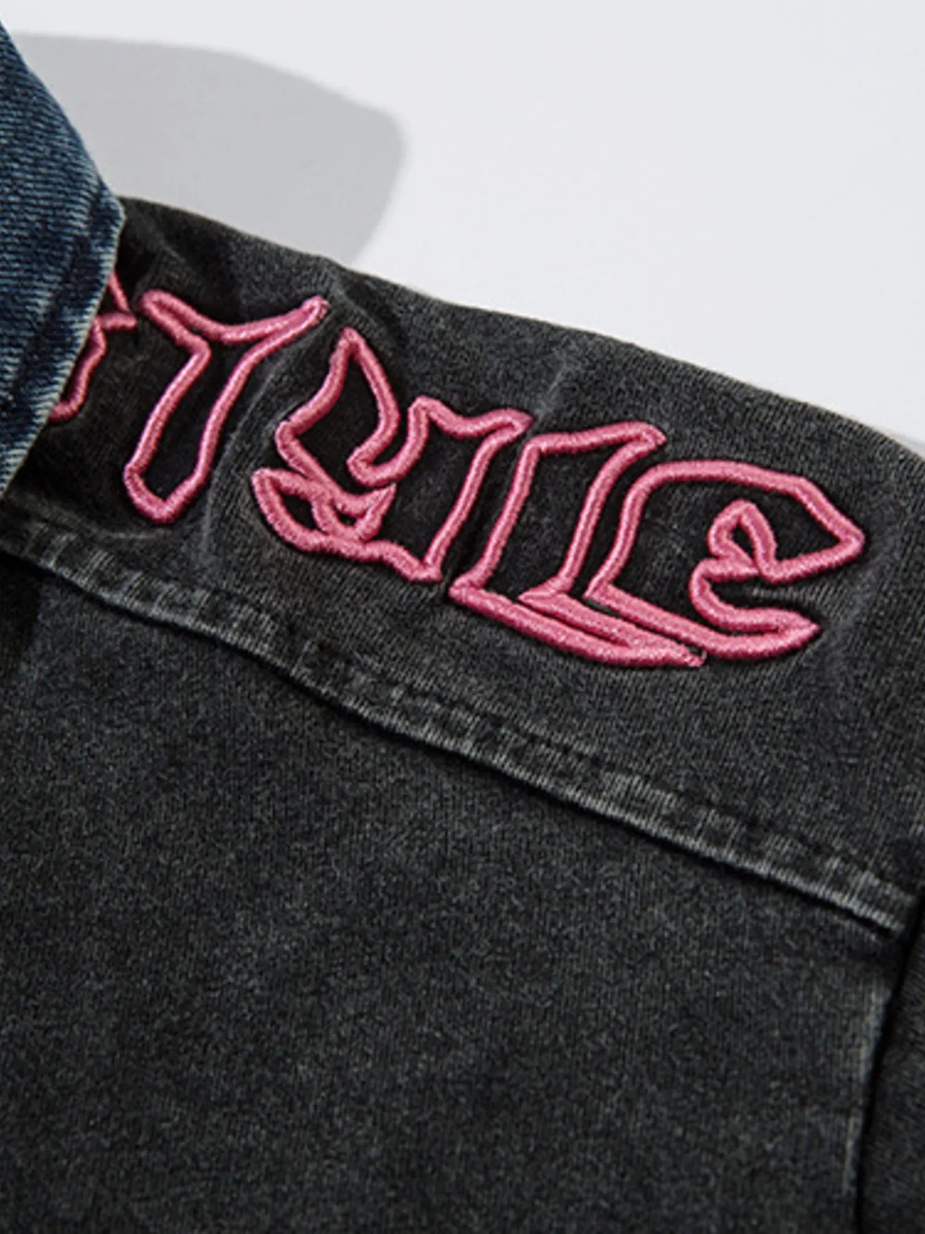 7b1cfbef4e384edbbbb4e6ad3948193b-Max-Origin