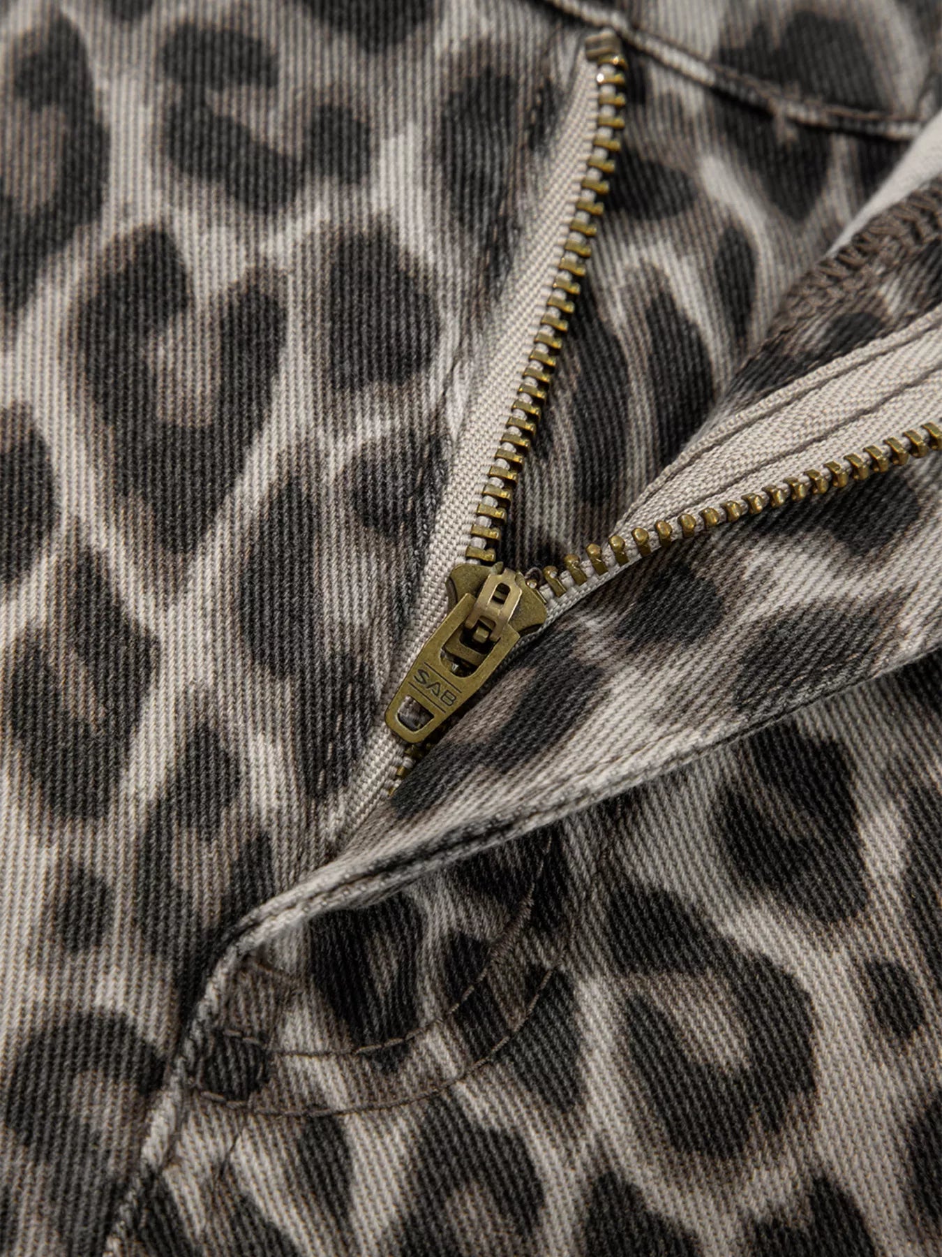 7fa5045857fc41b5a7618839fc69f2ef-Max-Origin