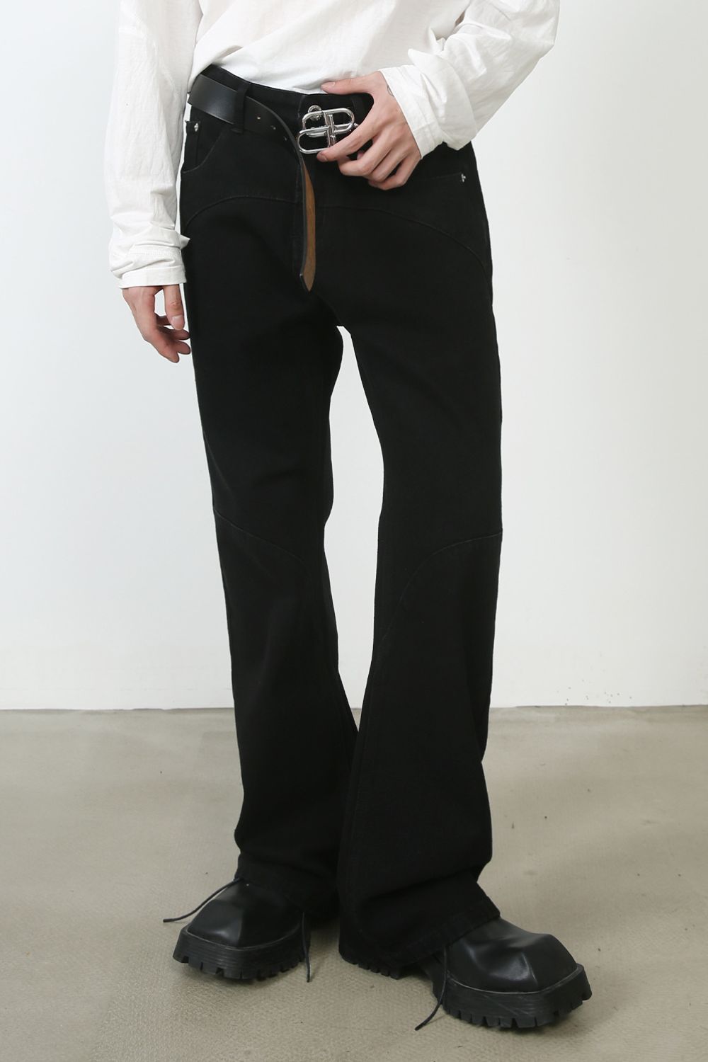 8acc0da3-d98f-4174-817a-d2105ed657b0-Max