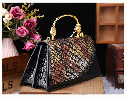 Crocodile Pattern Single Shoulder Crossbody Bag