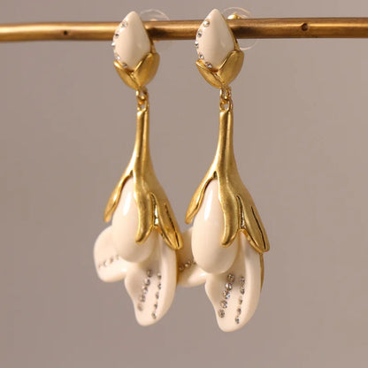 White Magnolia Dangle Earrings and Necklace Set