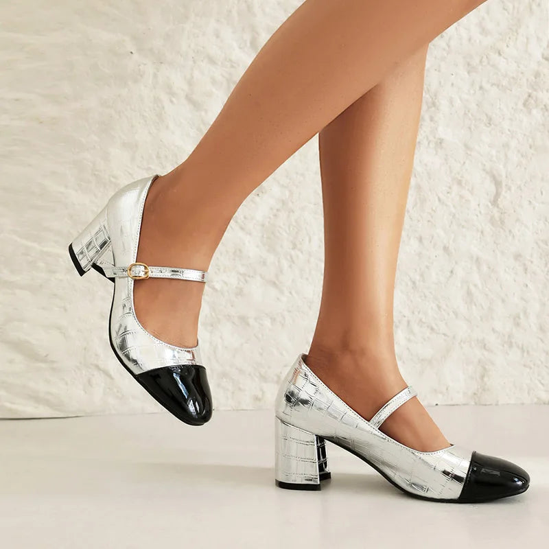 Two-Tone Square Heel Shoes
