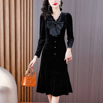 Sequin Bow Long Sleeve Velvet Midi Dress