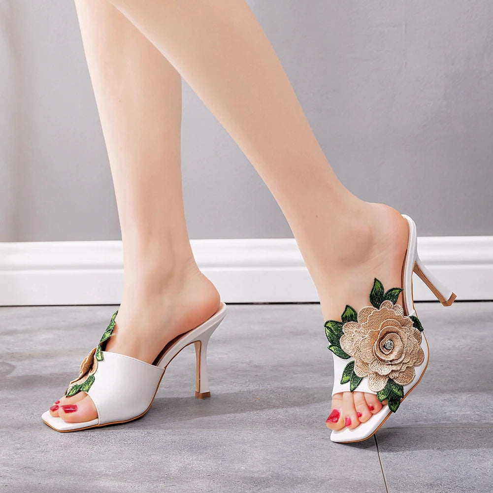 Lace Flower Patchwork Square Toe Sandals