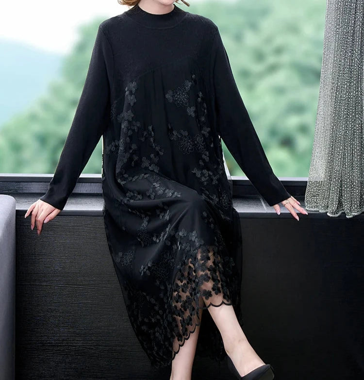 Spliced Embroidery Round Neck Long Sleeve Knit Dress