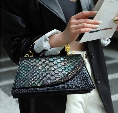 Crocodile Pattern Single Shoulder Crossbody Bag