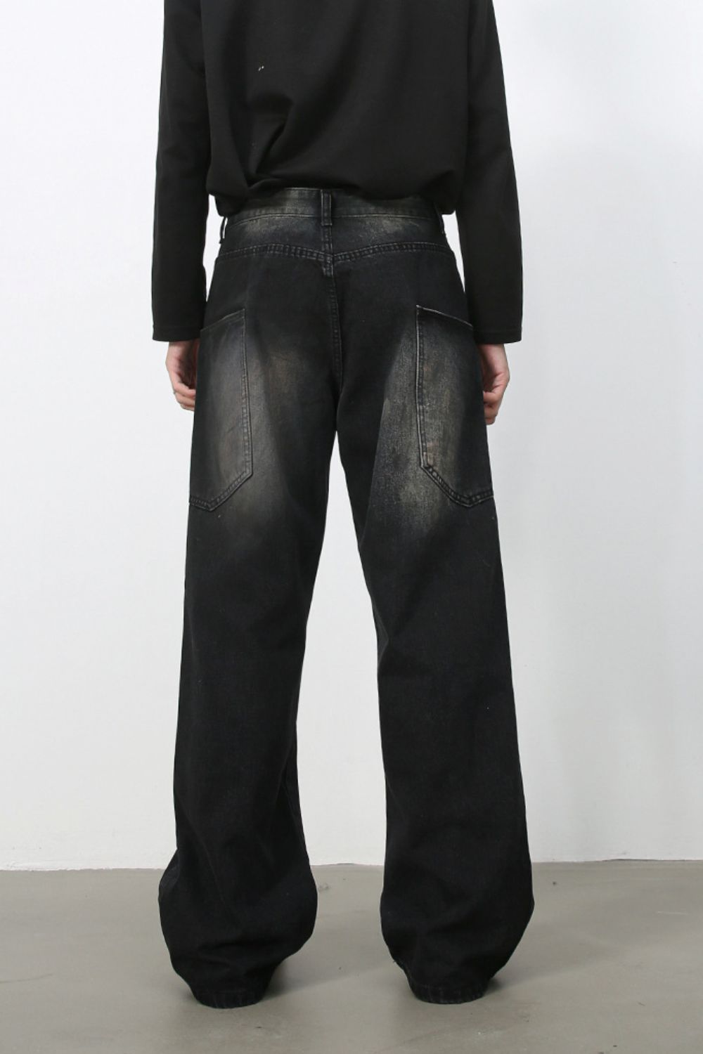 a2bdede0-ea7a-410e-9747-29bfb7fc62f0-Max