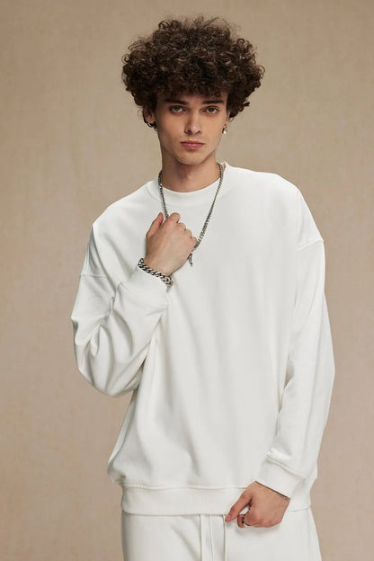 Round Neck Long Sleeve Sweatshirt