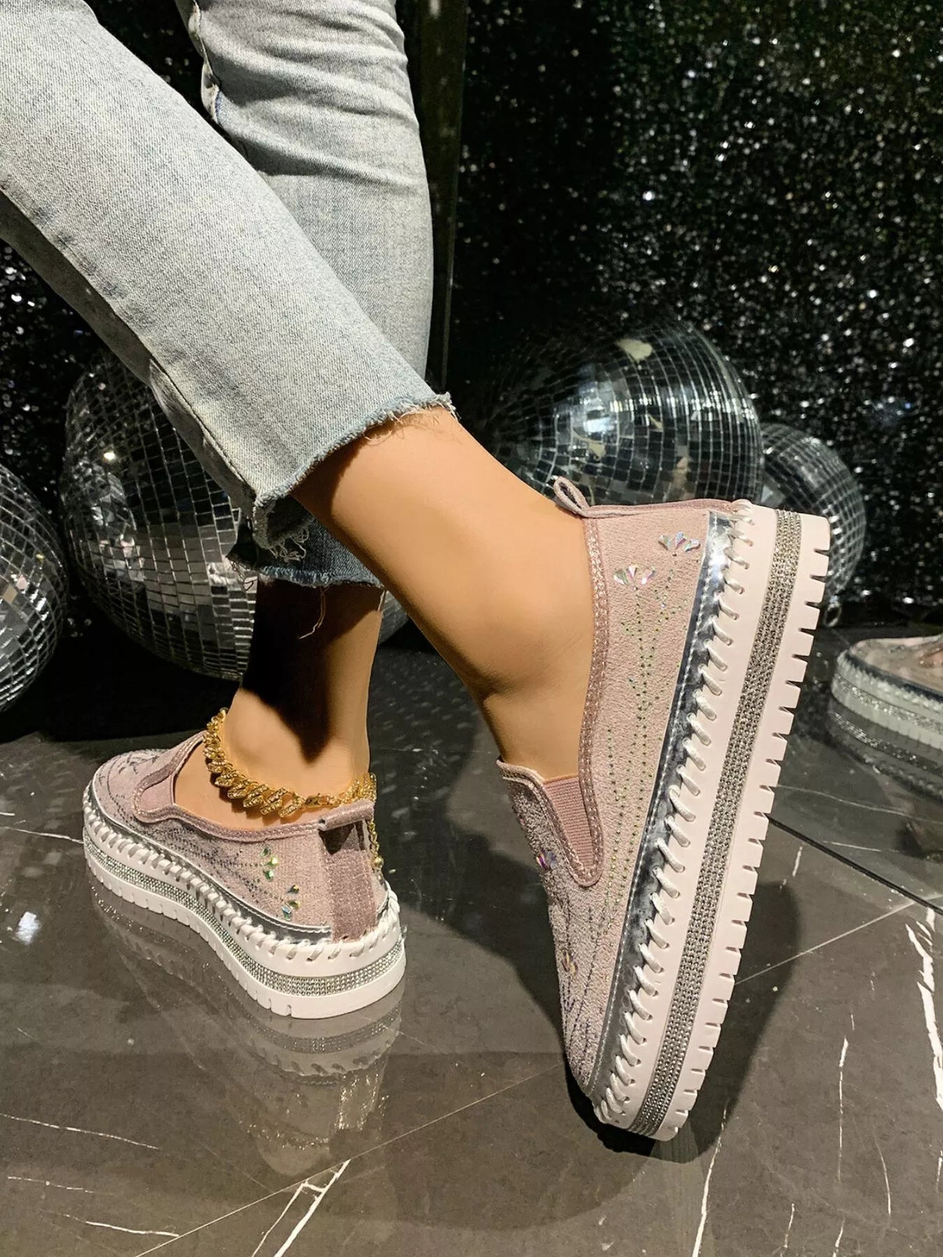 b8b30c34-69aa-4bbc-a4c9-6e2a5d2a0971-Max-Origin