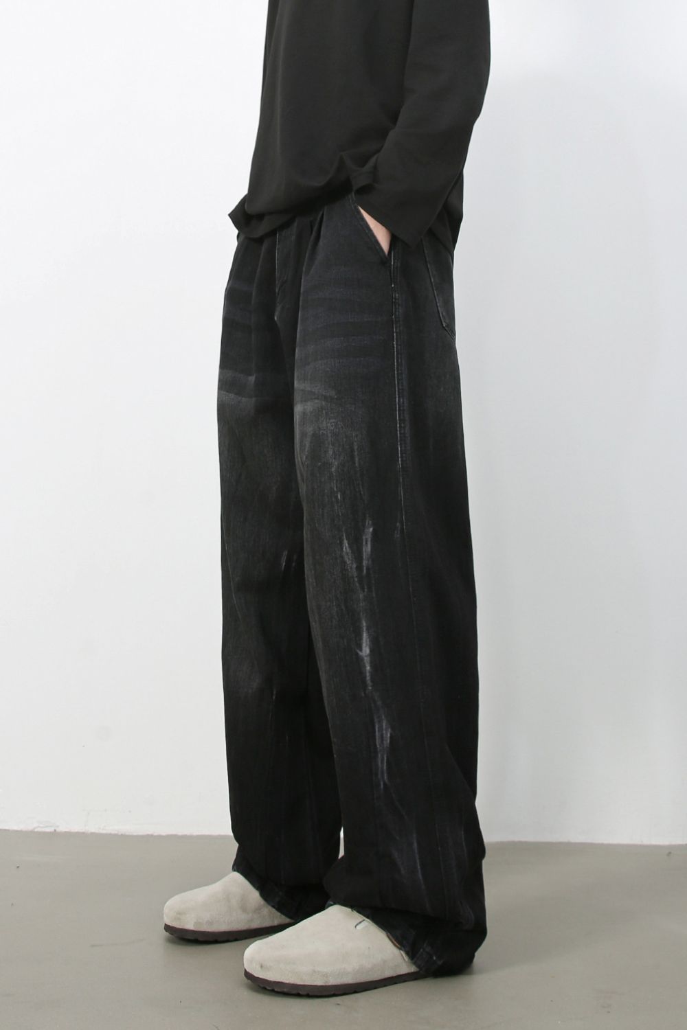 c08369be-f0f5-4389-9d51-5e51192c83bd-Max