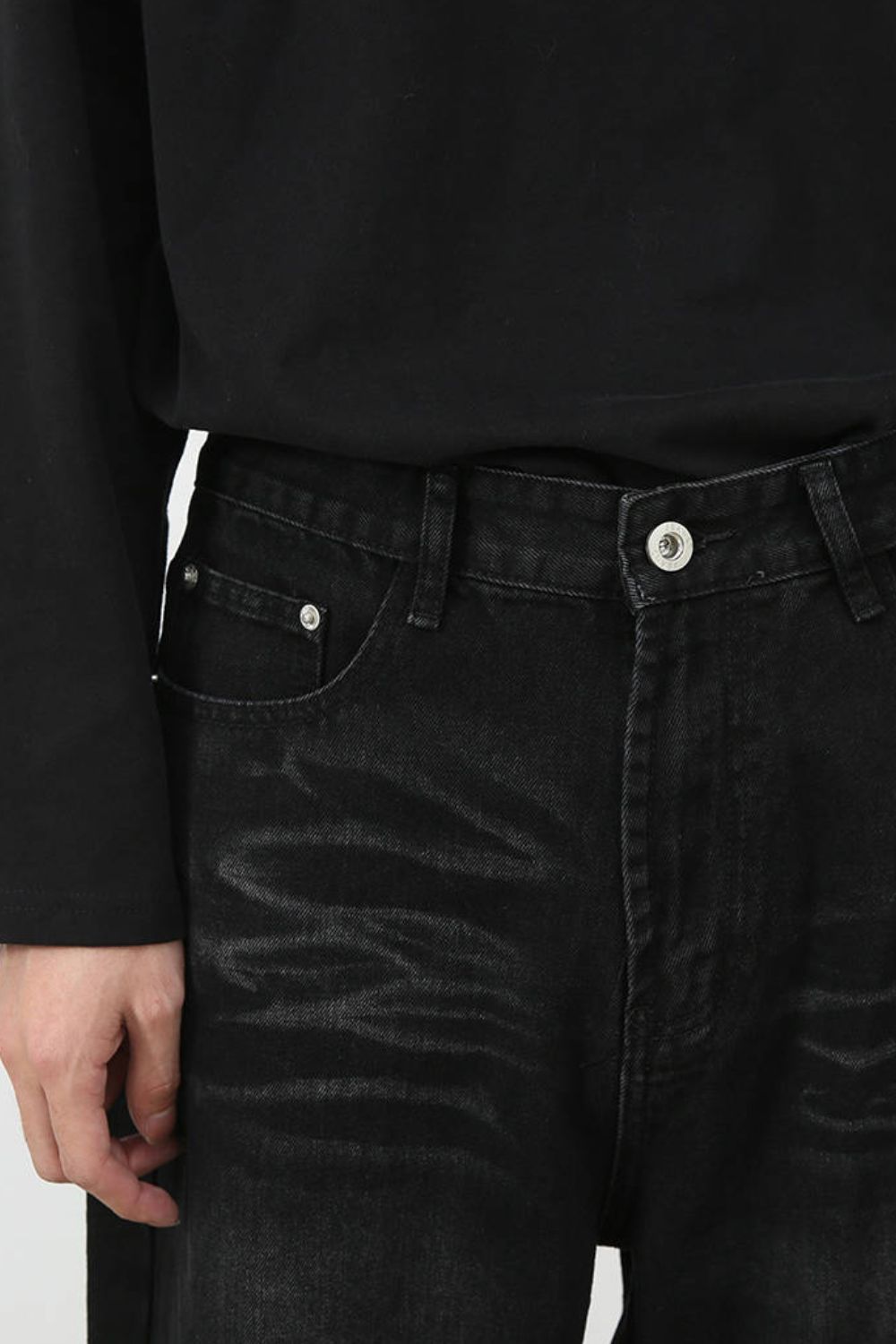 c4c1b90a-dcae-4b4e-bb32-7fb2f75b79ff-Max