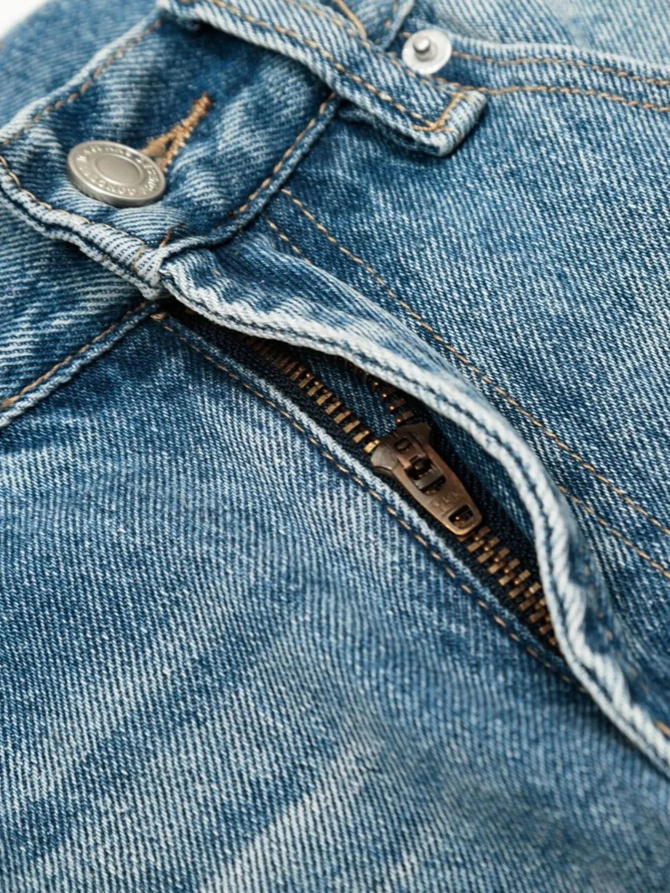 d8c981480e534b599cc89a34da1e18cc-Max-Origin