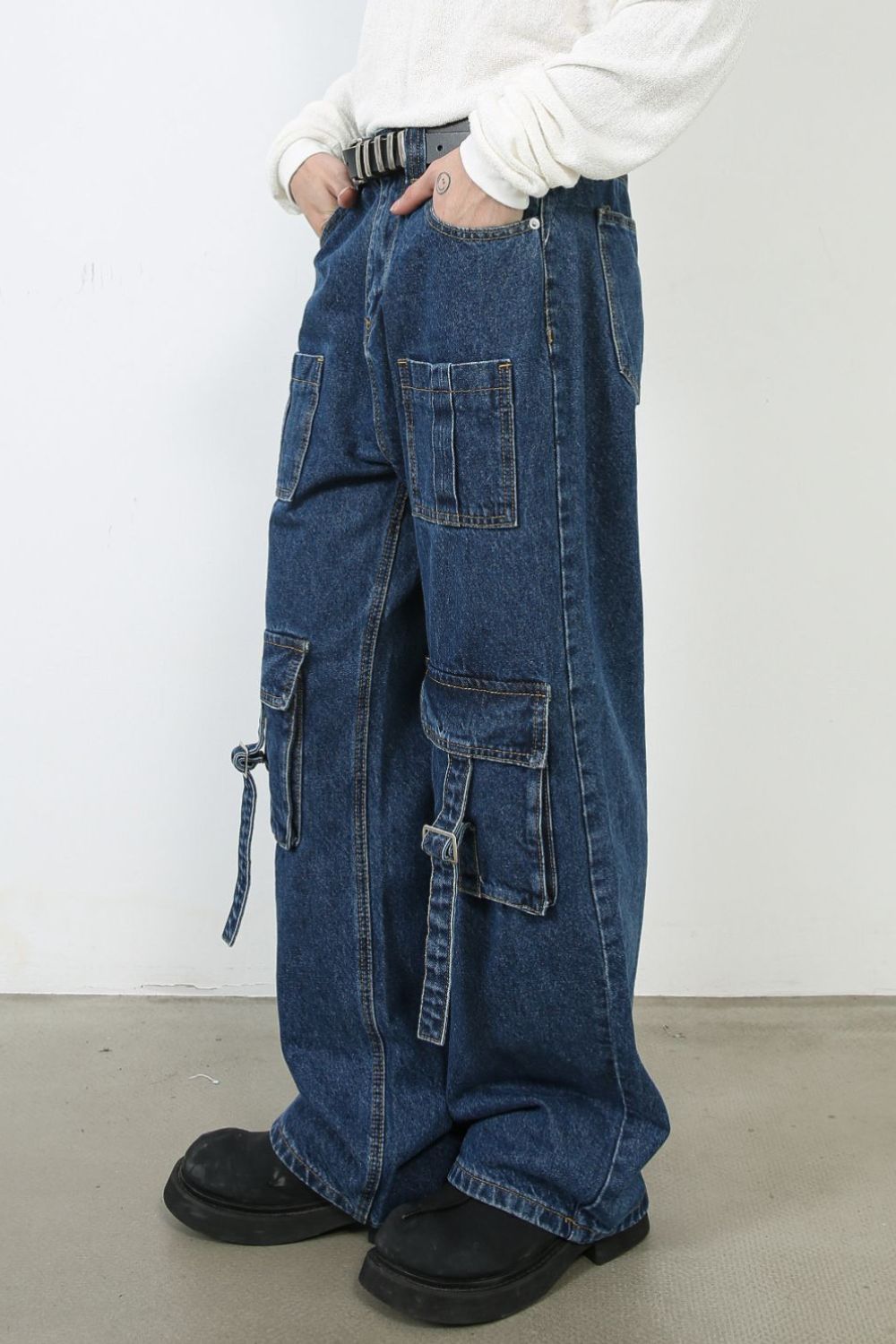 dcd4a3e5-b11d-4c32-87c9-8020556004c5-Max