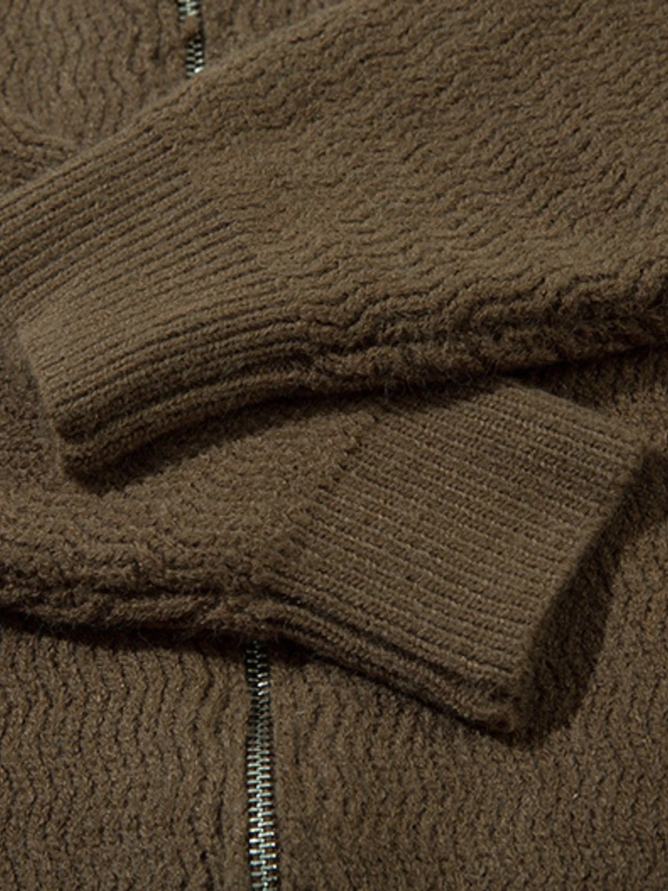 e6efce43ec0e46e680e01318ad91cae8-Max-Origin