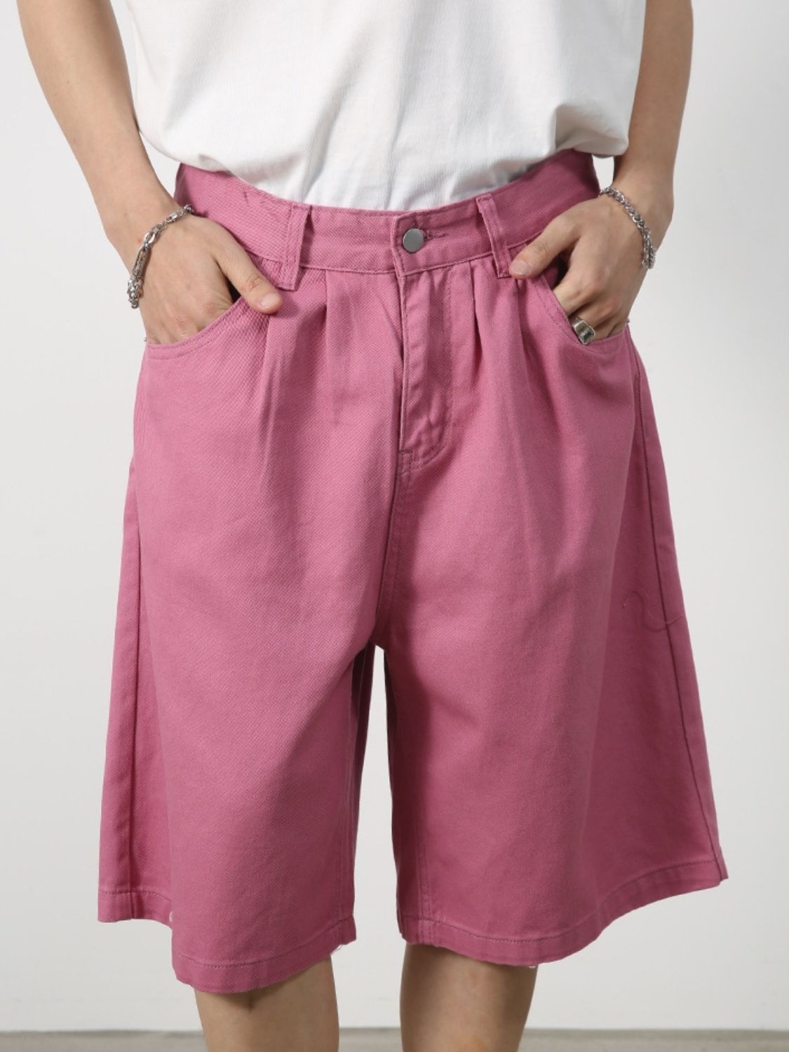 f6e32320-d2ac-455c-b1fc-e262a849378e-Max