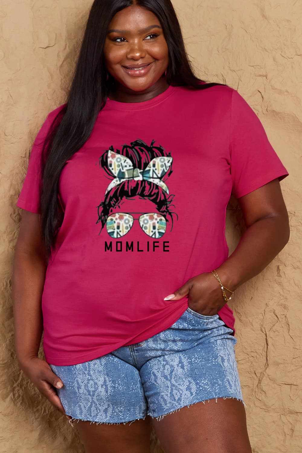 MOM LIFE Graphic Cotton T-Shirt