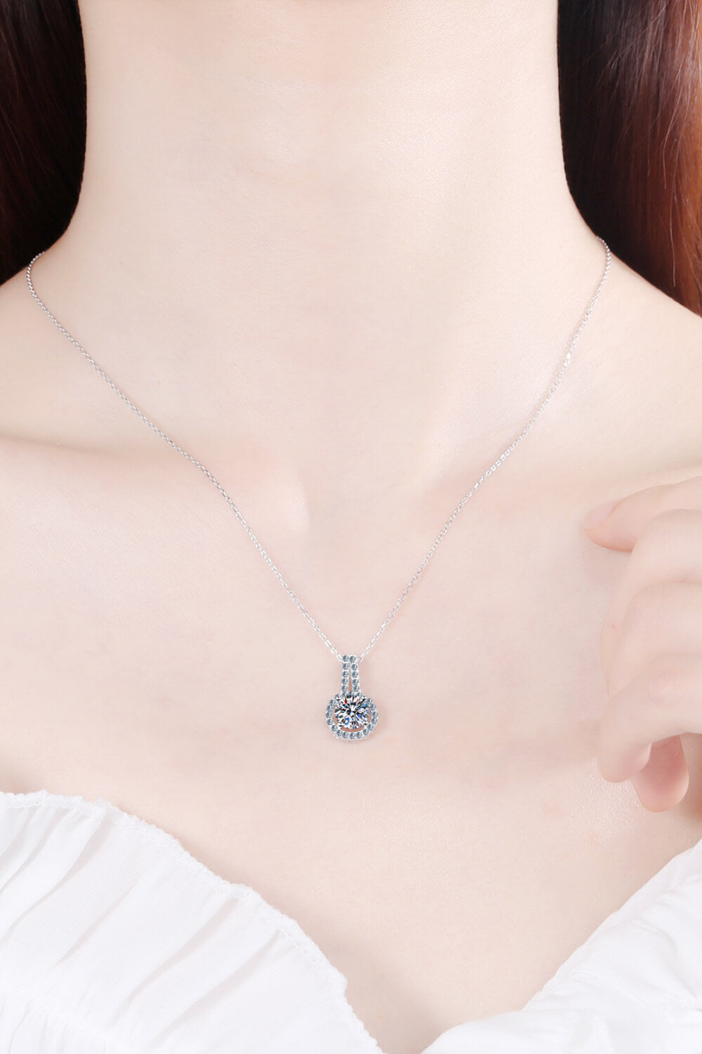 Build You Up Moissanite Round Pendant Chain Necklace