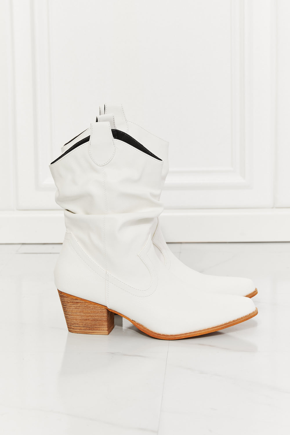 Texas Scrunch Cowboy Boots in White