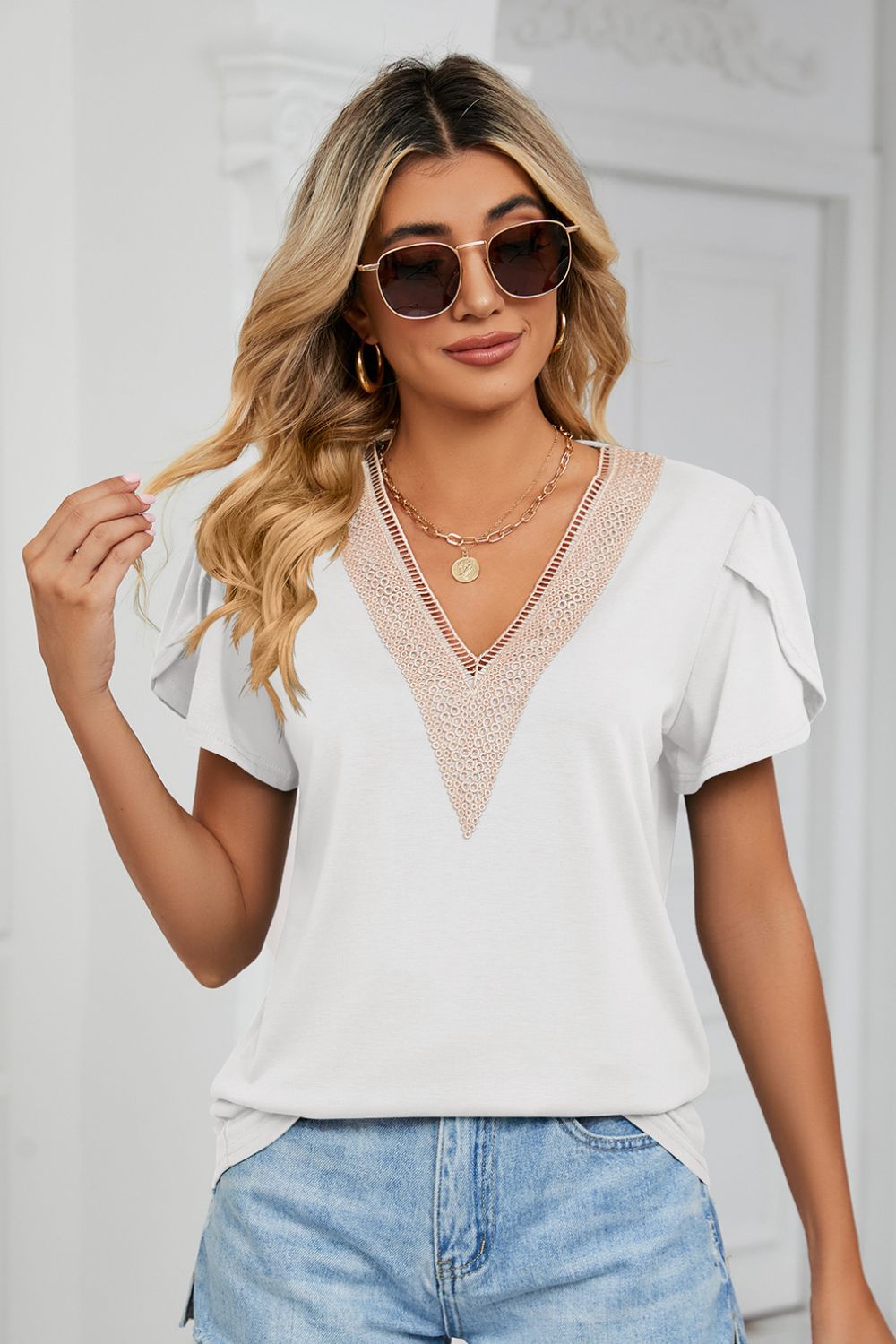 Contrast Trim Petal Sleeve V-Neck Top