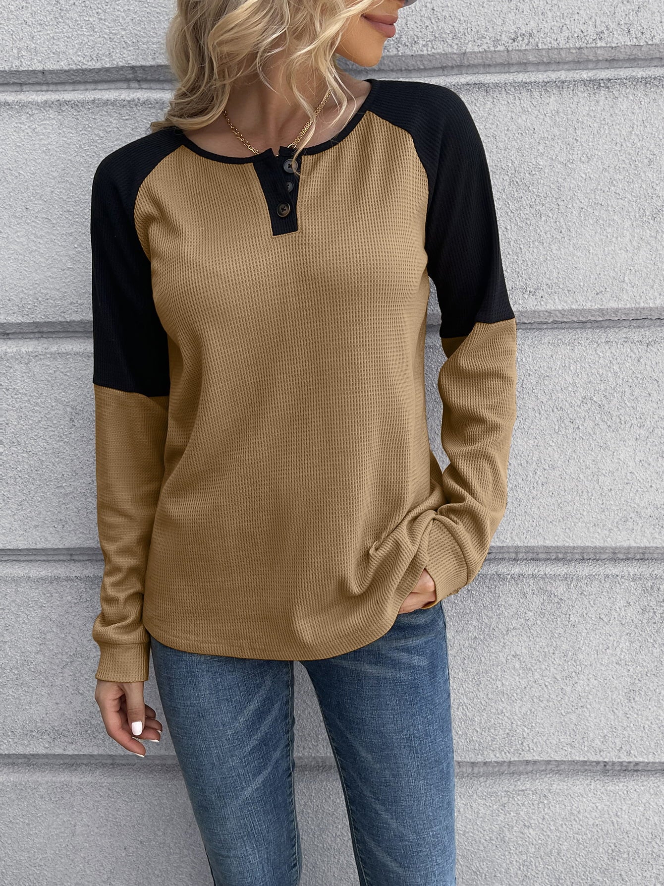 Contrast Buttoned Round Neck Raglan Sleeve Top