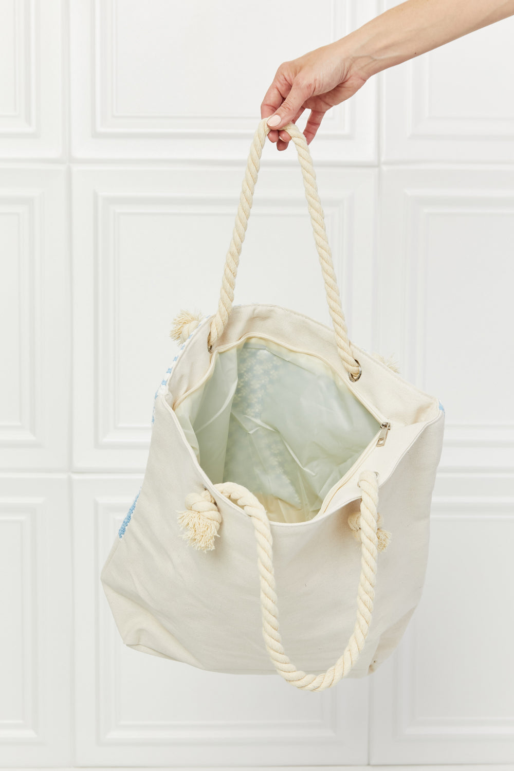 Picnic Date Tassel Tote Bag