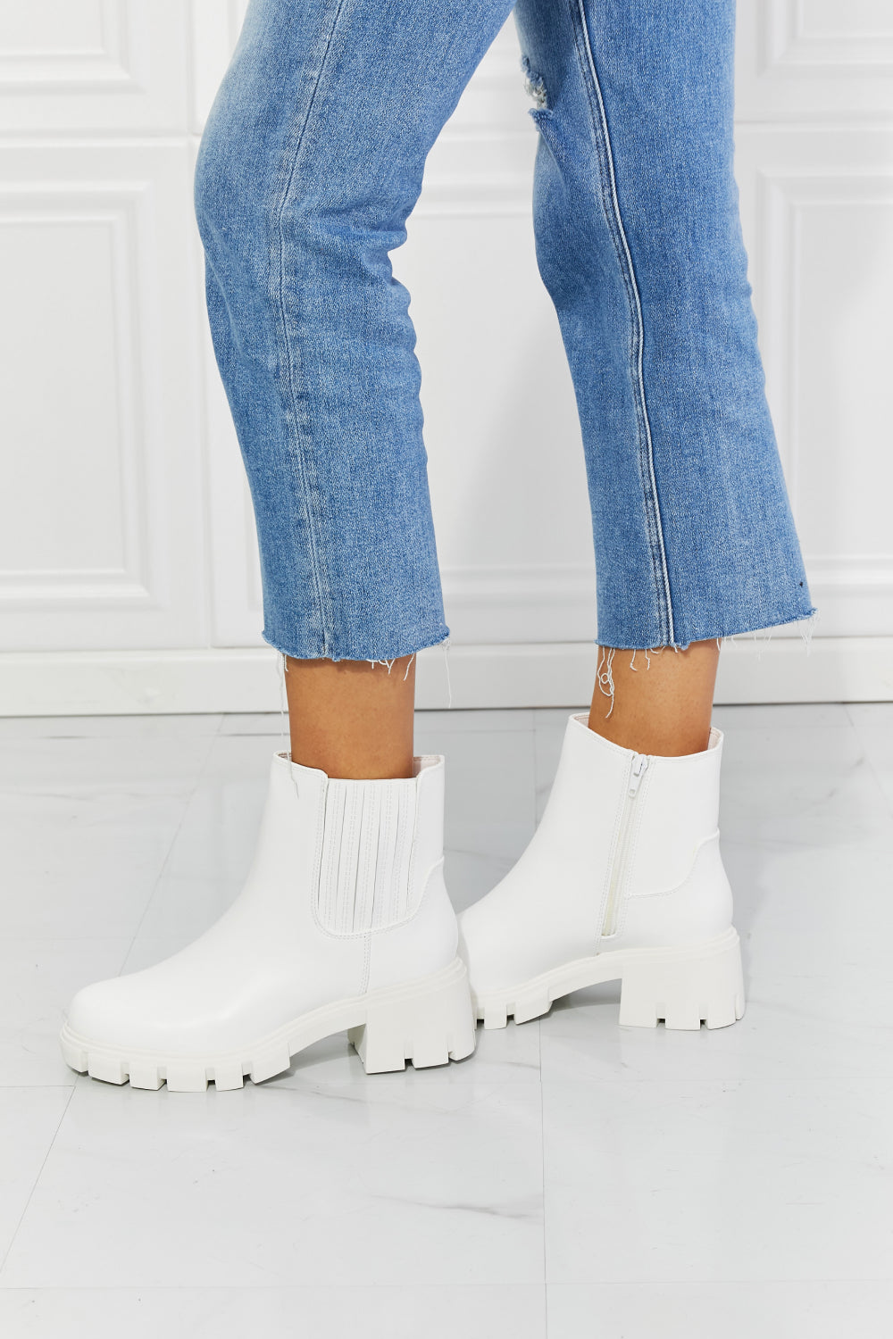Lug Sole Chelsea Boots in White